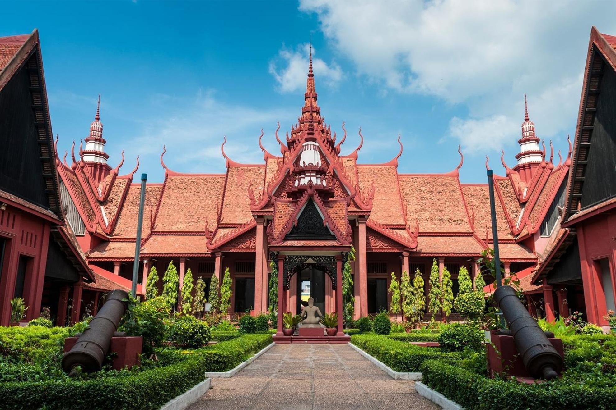 Phuminh Hotel Riverside Phnom-Penh Buitenkant foto